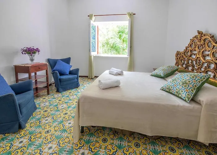 Bianca With Shared Pool Сорренто